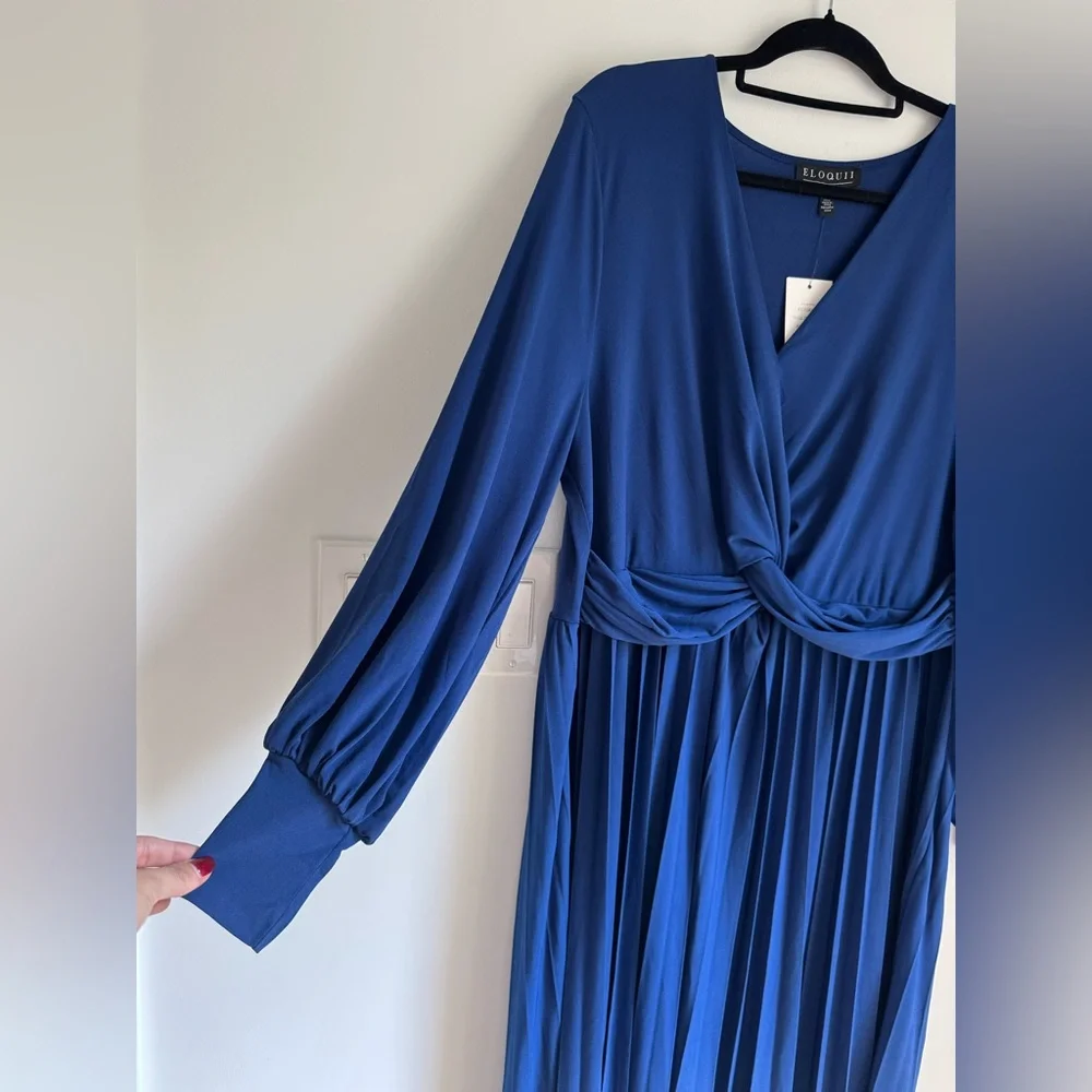 Eloquii‎ Knot Front Pleated Dress Size 16 Blue NEW
